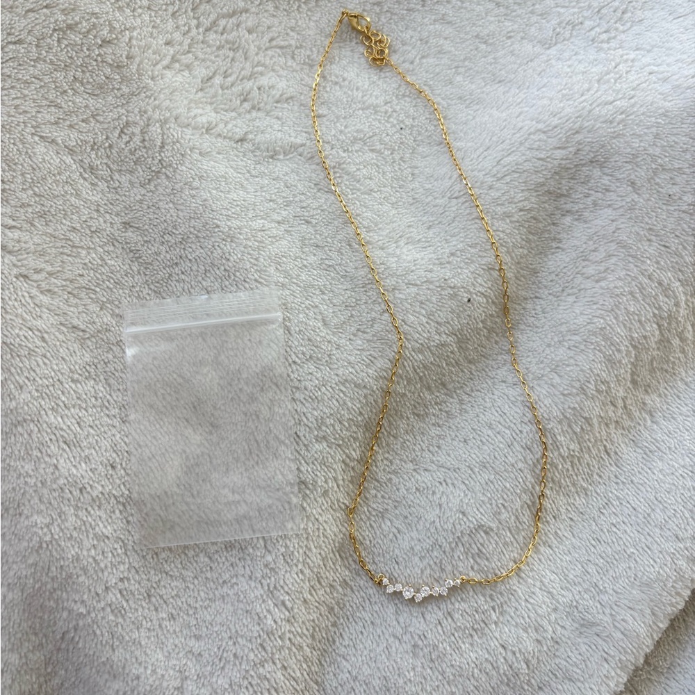(FREE With Purchase) Sparkly Gold Necklace